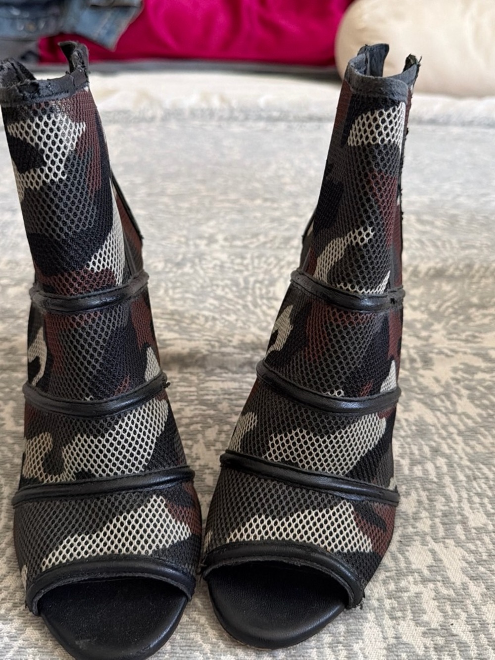 Women’s Camouflage Mesh Peep-Toe Booties - Black/Brown